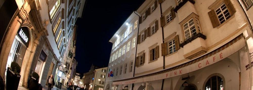 Residence Fink Central Apartments Bolzano Exterior photo
