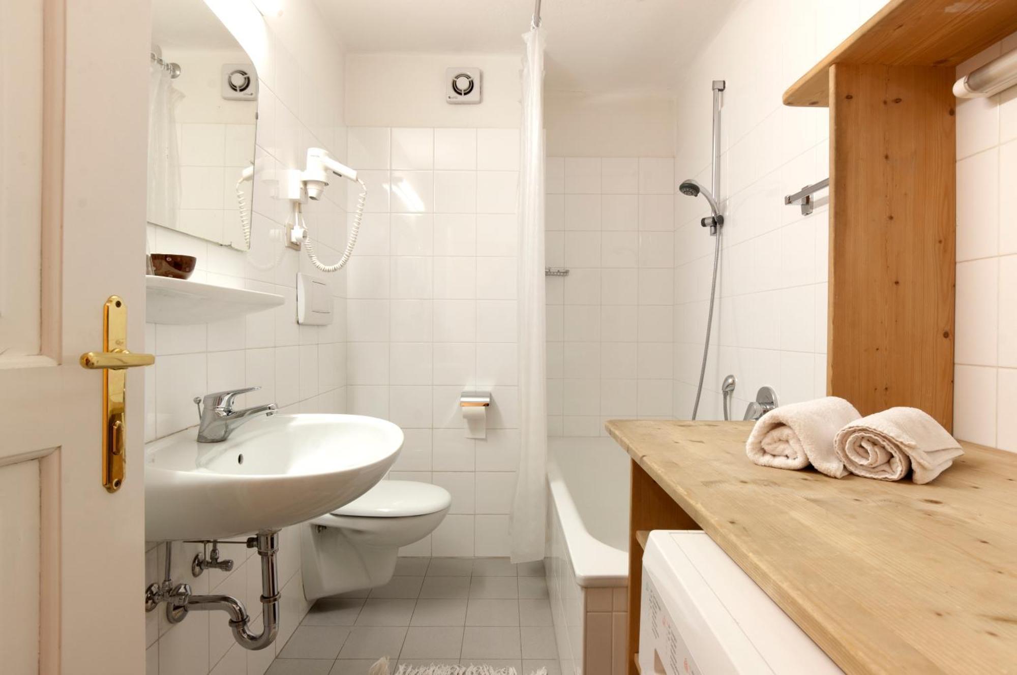 Residence Fink Central Apartments Bolzano Exterior photo